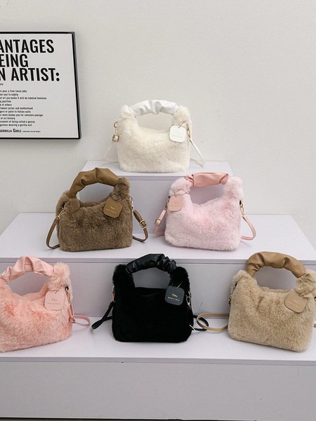 Women's Plush Hand Bag